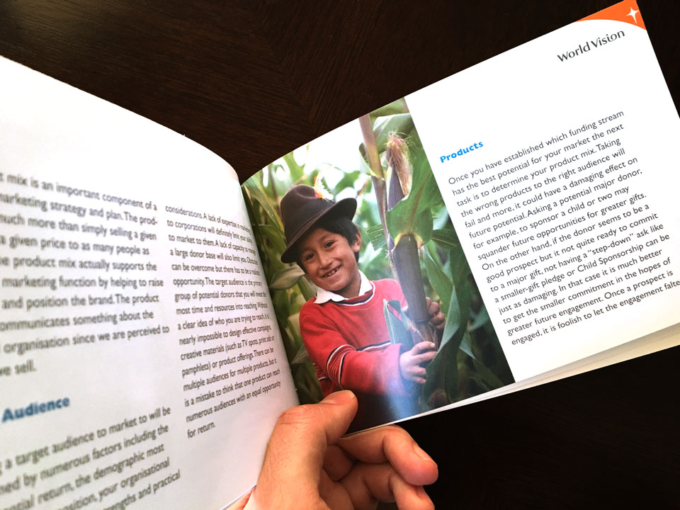 World Vision / booklet and starter kit-2